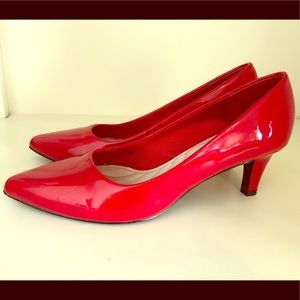 Comfortable‼️Red Patent Leather Heels